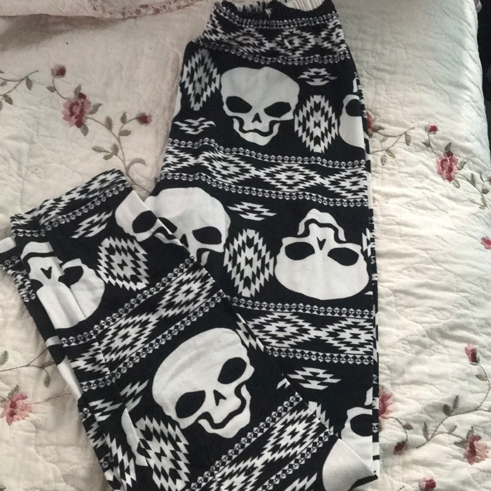 Skull leggings